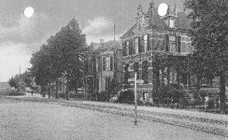 Dieren, Stationsplein